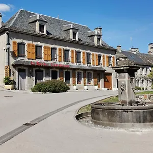 La Ruche Cantalienne , Saint-Etienne-de-Chomeil France